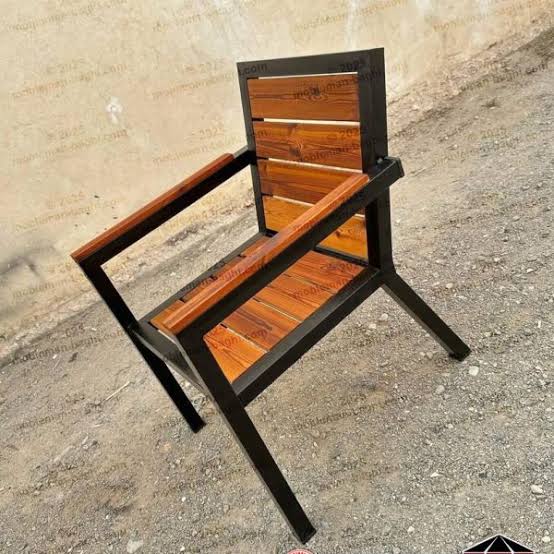 صندلی چوب و فلز صنعتی